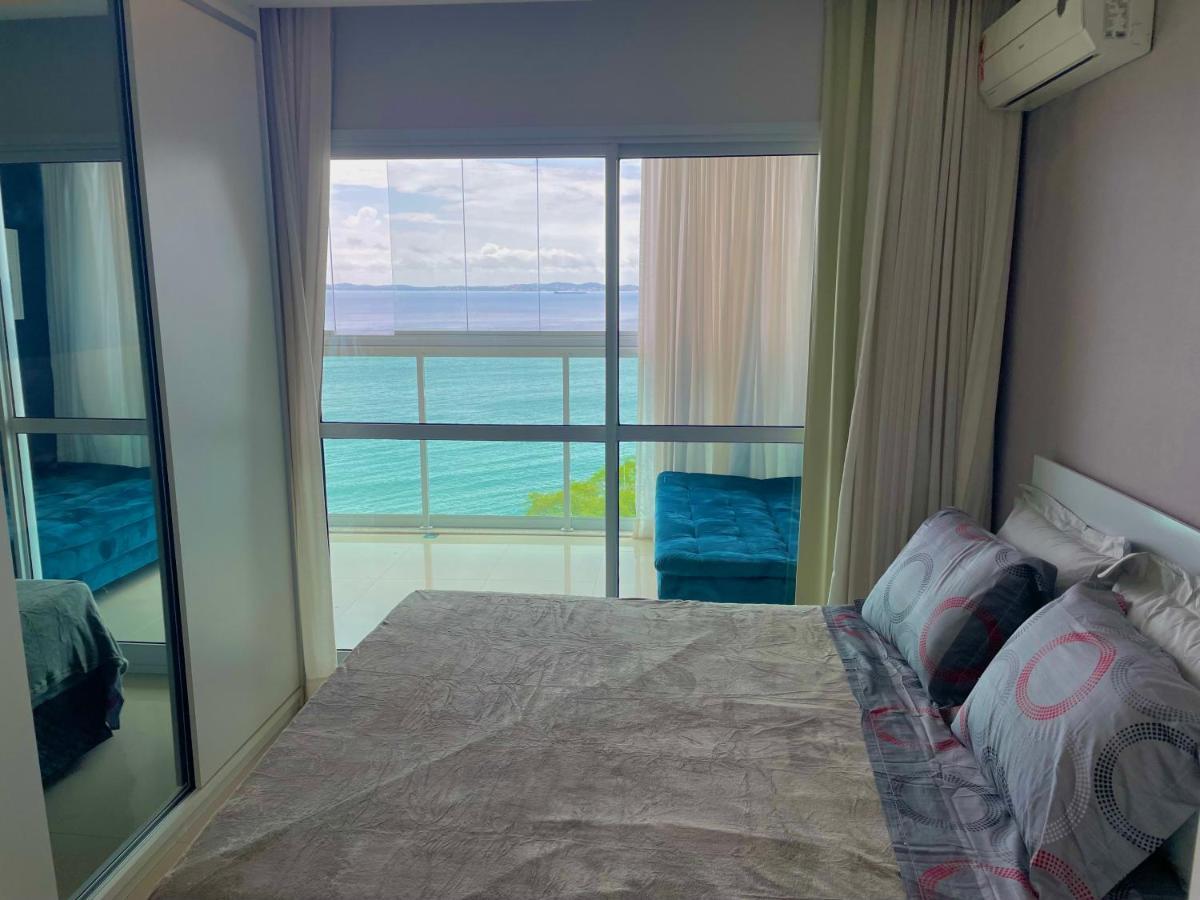 Cloc Marina Vista Mar P/ A Baia De Todos Os Santos Apartment Салвадор Екстериор снимка