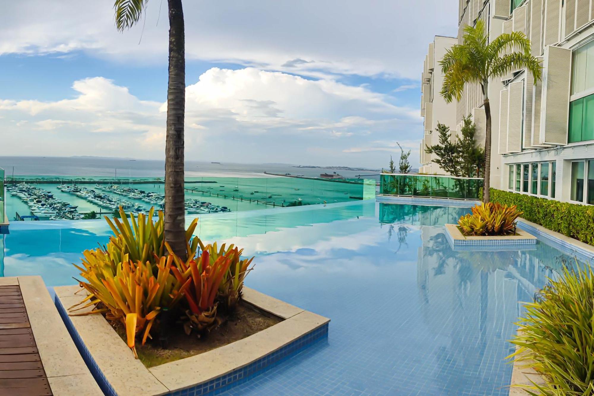 Cloc Marina Vista Mar P/ A Baia De Todos Os Santos Apartment Салвадор Екстериор снимка