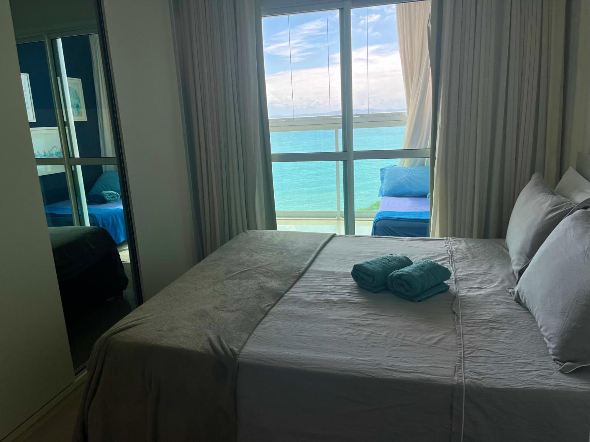 Cloc Marina Vista Mar P/ A Baia De Todos Os Santos Apartment Салвадор Екстериор снимка